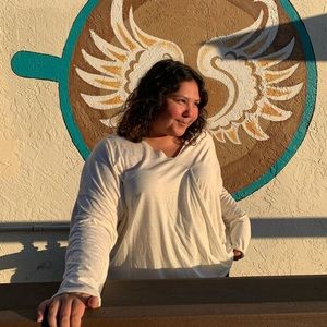 Meet your Posher, Sarai